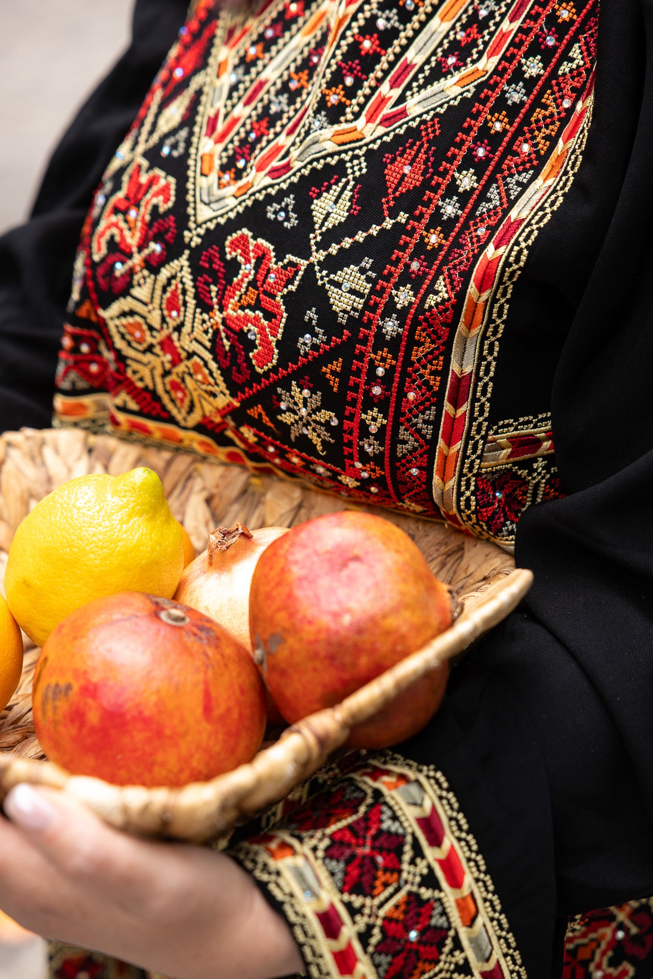 Al-Khalil Aseel Thob